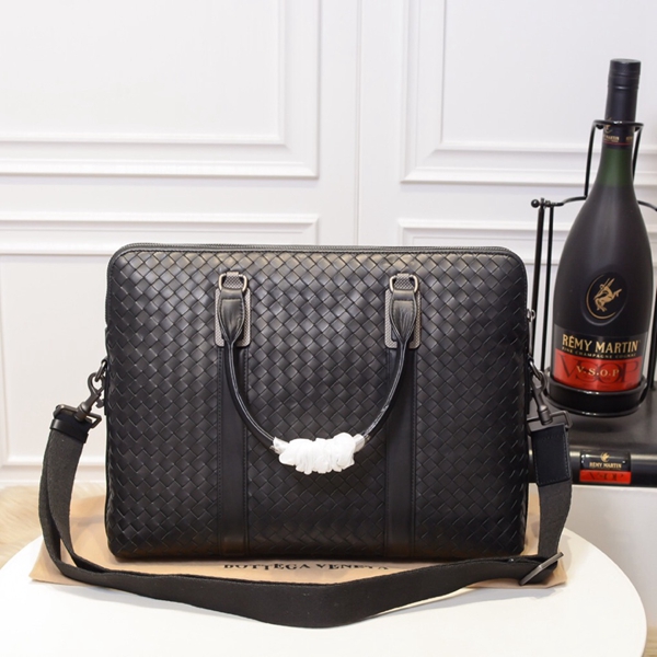 ボッテガヴェネタバッグ内部構造